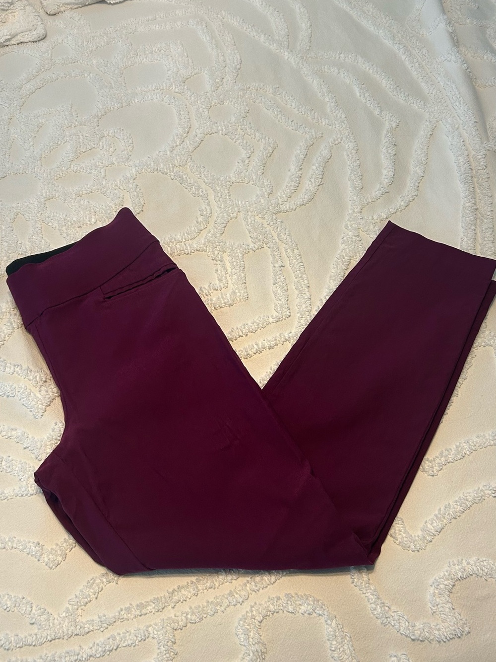 Violets & Roses Giulia Straight Leg Pants - Picture 3 of 7